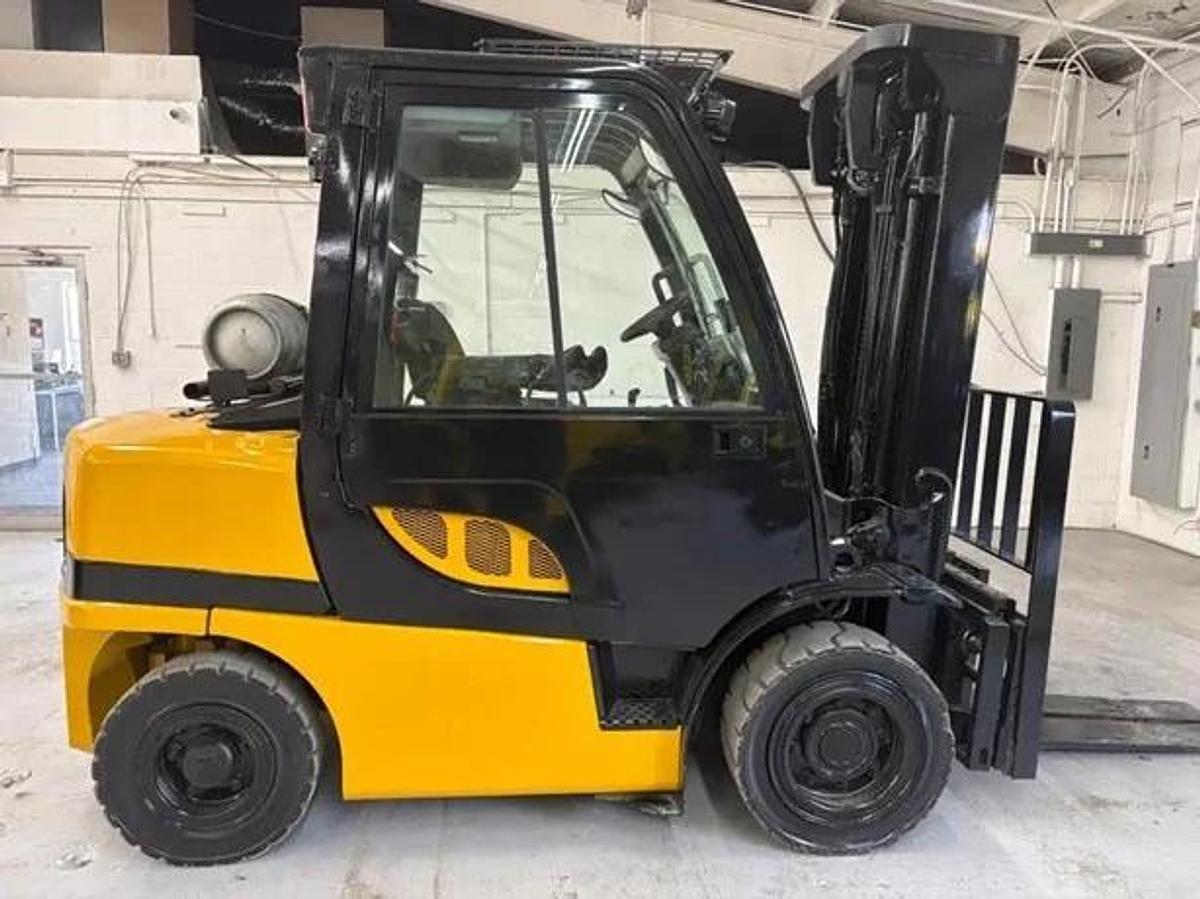 Used 2014 Yale GLP080VX