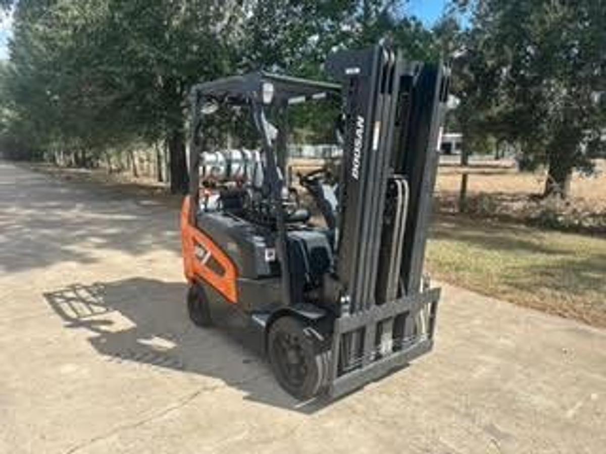 2022 Doosan GC30S