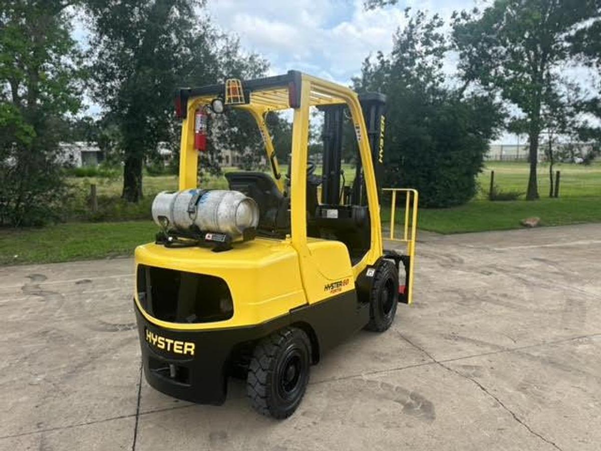 Refurbished RECONDITIONED: 2012 Hyster H60FT