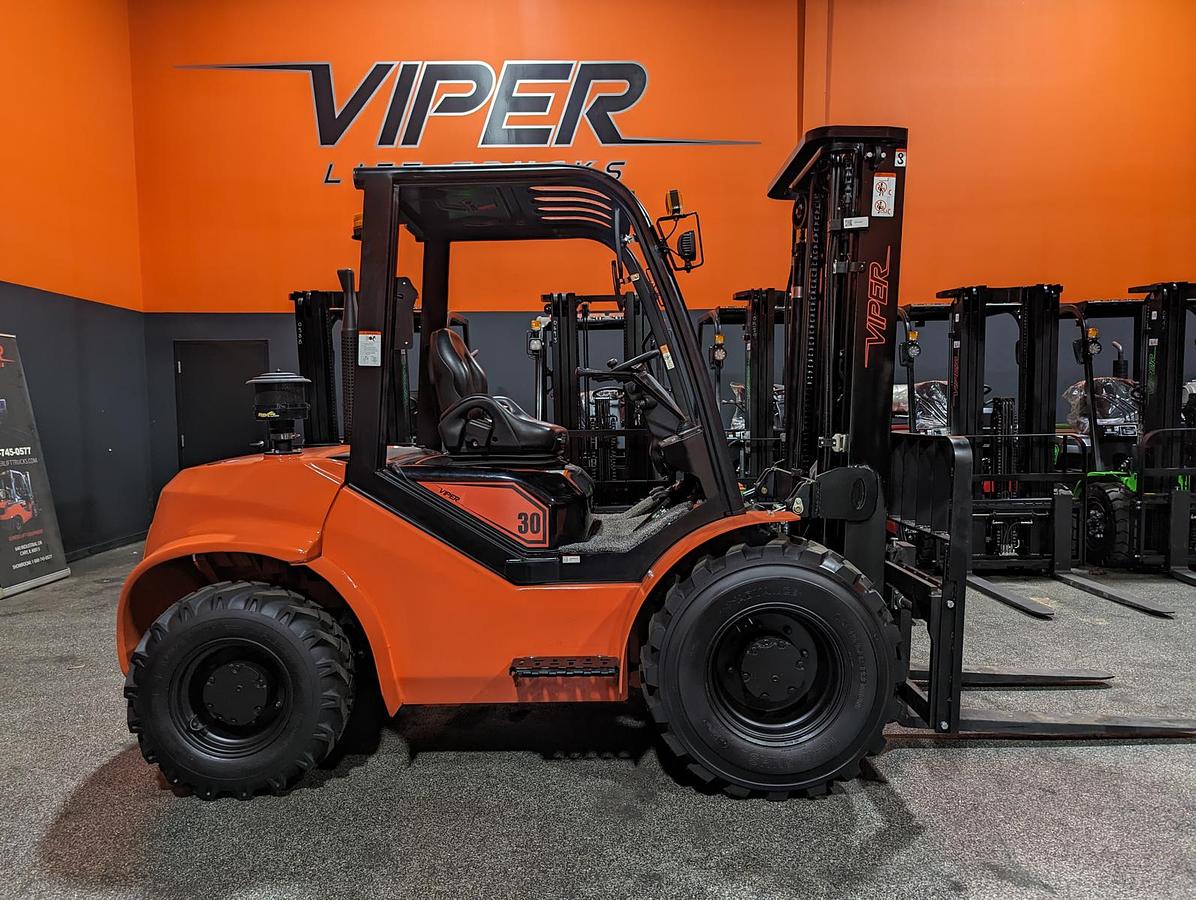 2026 Viper RTD30 Rough Terrain Forklift w CAB!