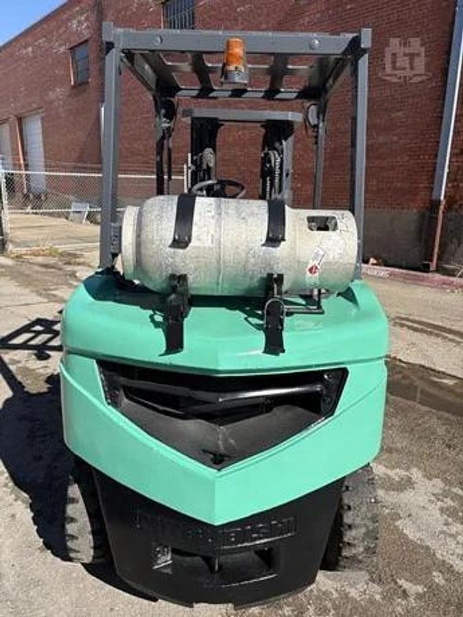Refurbished 2018 Mitsubishi FG25N