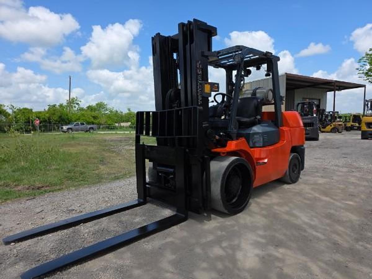 Refurbished RECONDITIONED: 2010 Toyota 7FGCU55