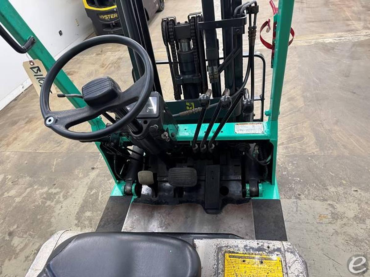 Used 2000 Mitsubishi FGC15B