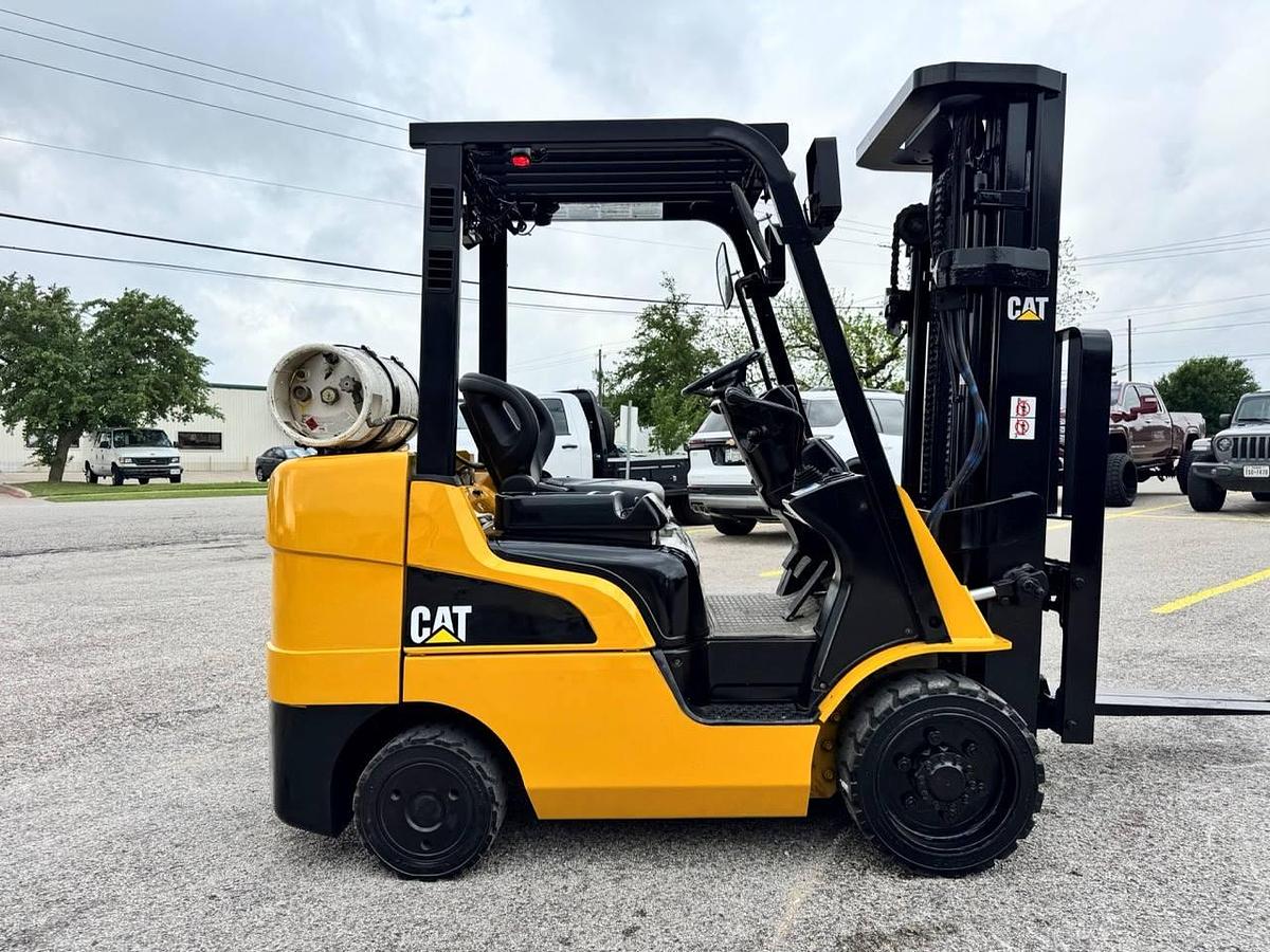 Refurbished 2017 CAT C6000