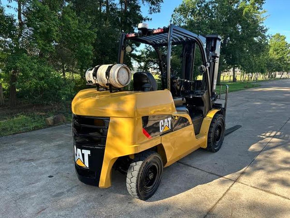 Refurbished 2012 CAT P12000