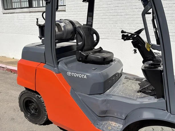 Refurbished 2014 Toyota 8FG35U