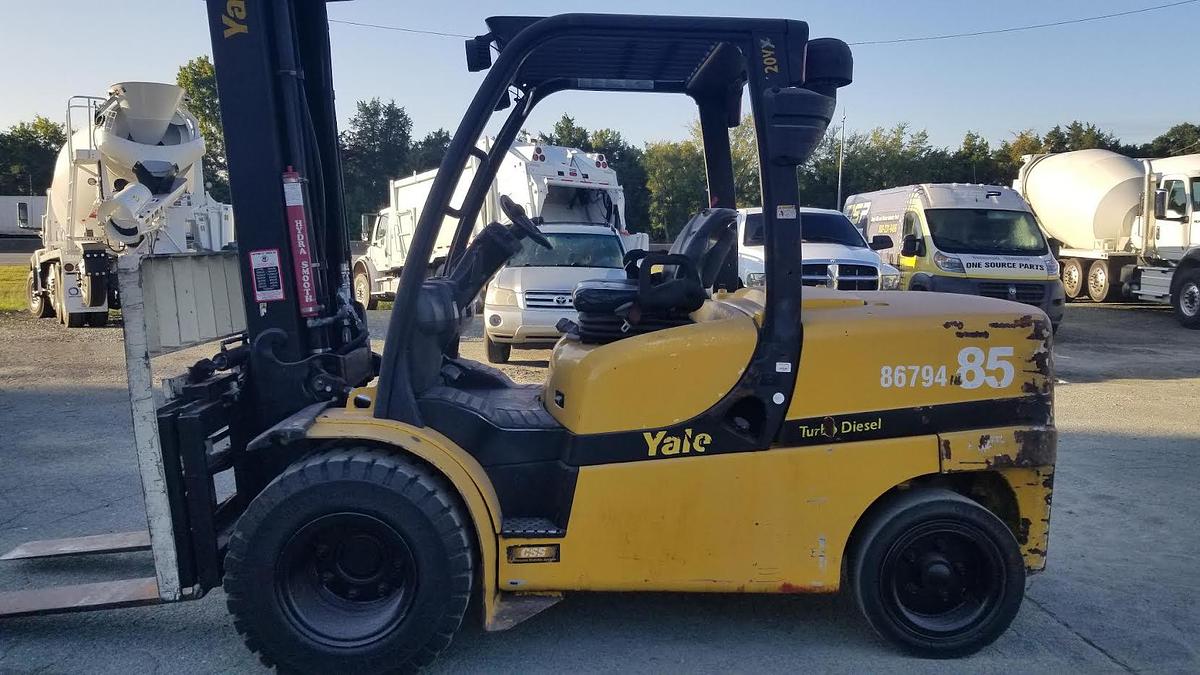 Used 2017 Yale GDP120VX