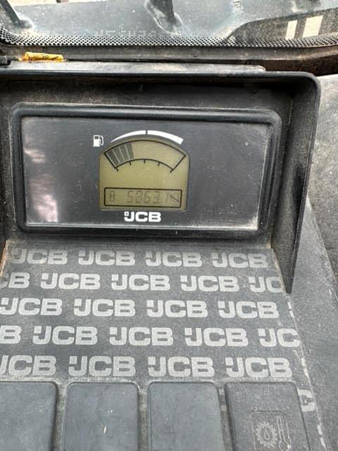 Used 2015 JCB 930