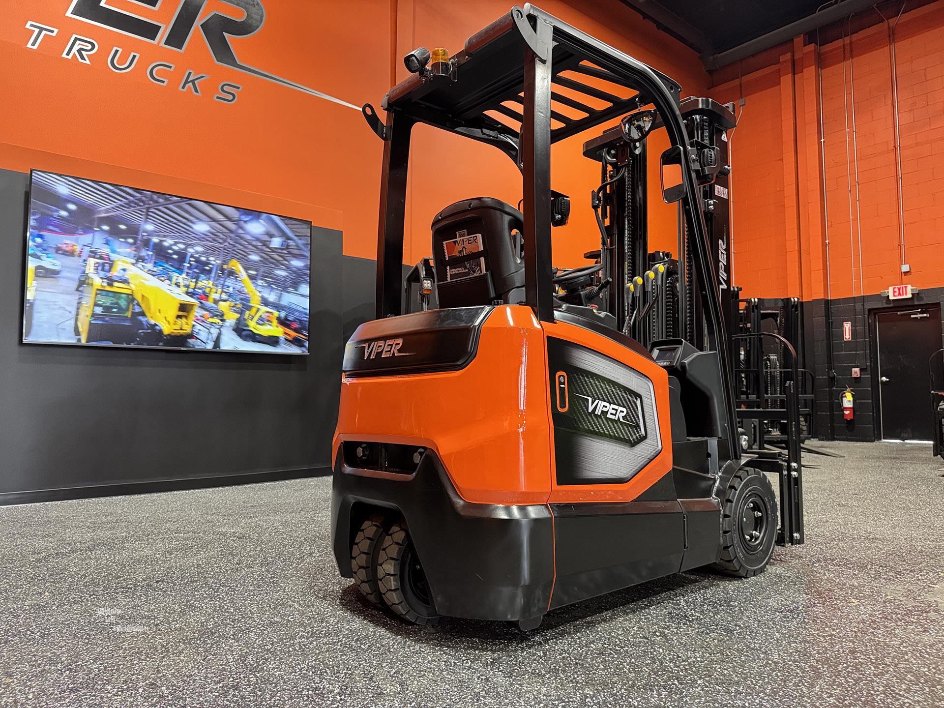 2027 VIPER FB16S