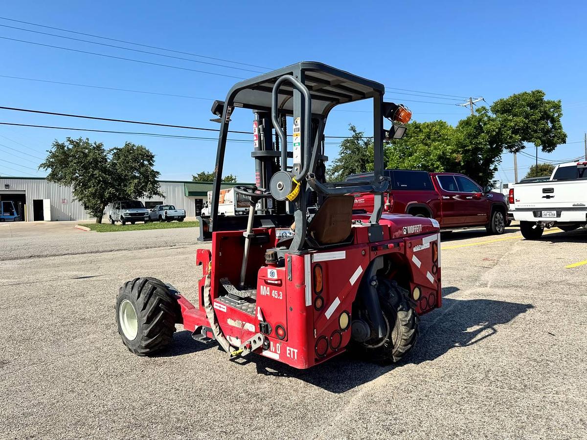 Used 2016 Moffett M4 45 3P
