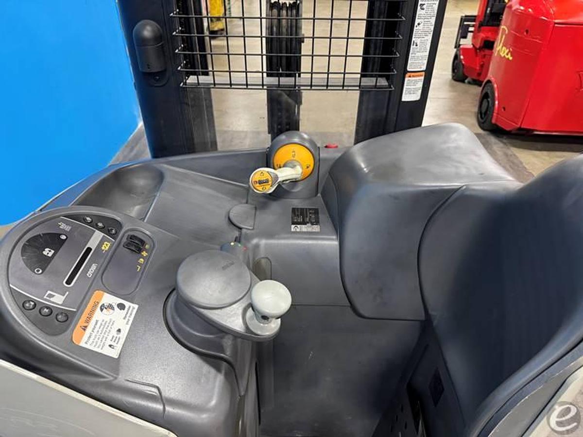 Refurbished 2008 Crown RR5210-35