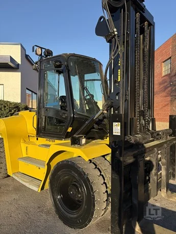 Used RECONDITIONED: 2017 HYSTER H330HD