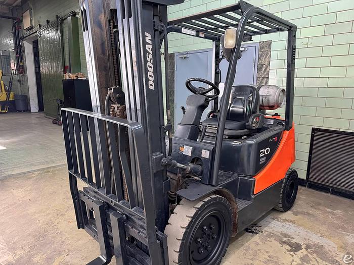 Used 2009 Doosan G20P-5