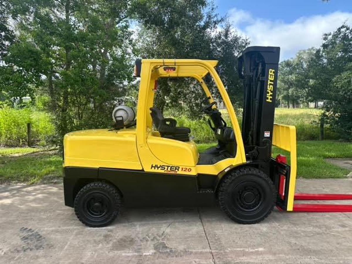 Refurbished 2013 Hyster H120FT