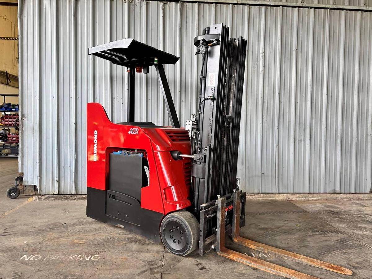 Refurbished 2020 Raymond 425-C50TT - 42" FORKS
