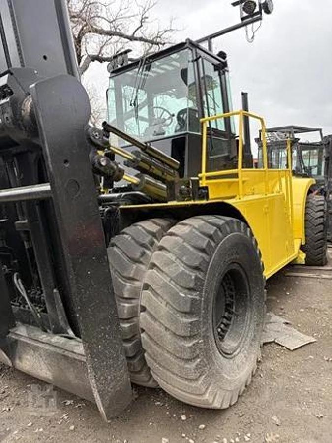 Refurbished 2009 HYSTER H700F - 70K Lbs. Capacity