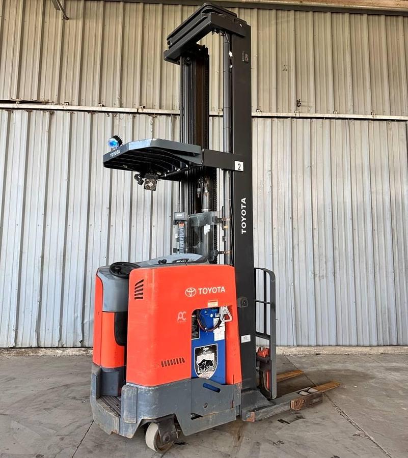 Used 2019 Toyota 9BRU23