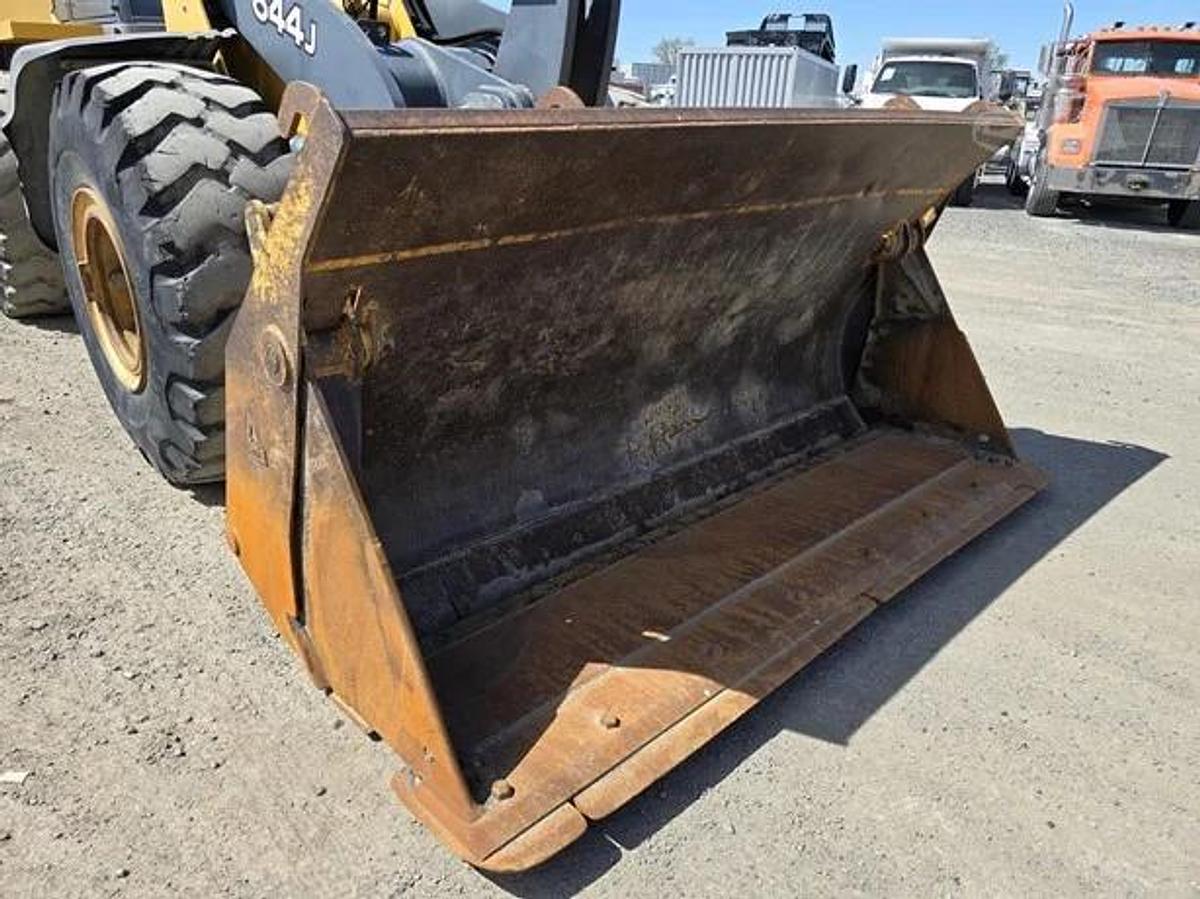 Used 2007 DEERE 644J