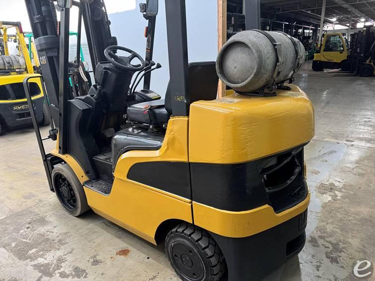 Refurbished 2005 CAT C5000