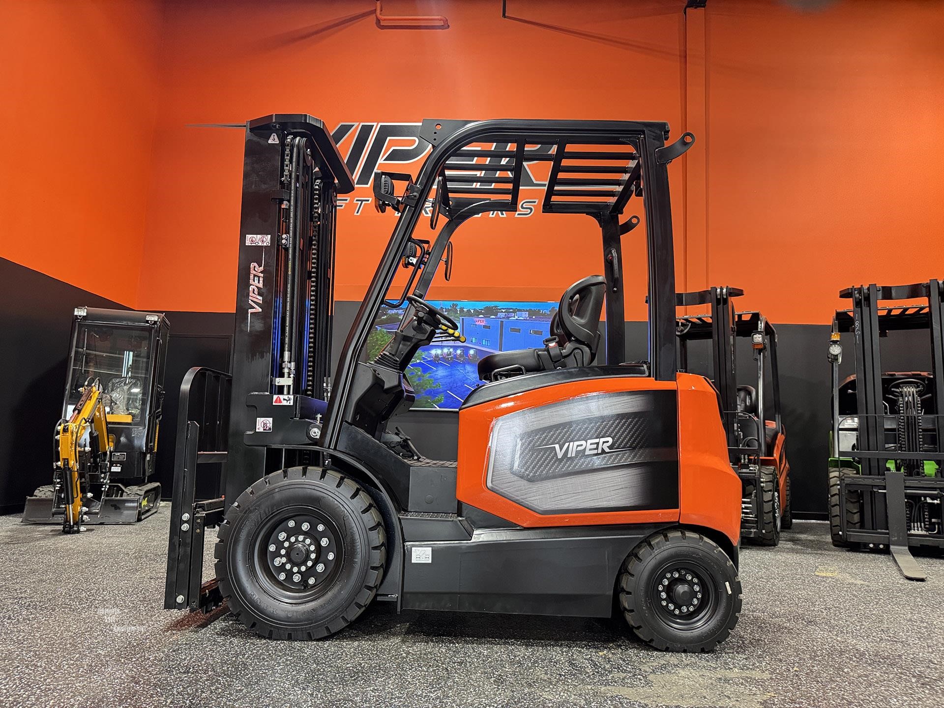 2027 VIPER FB25V
