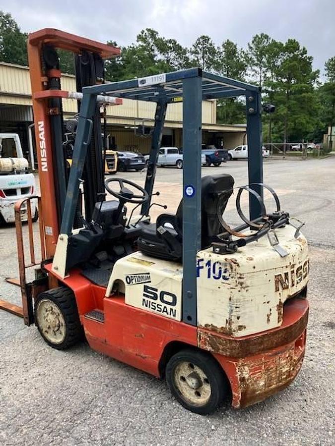 Used 2000 Nissan CUJO2A25PV