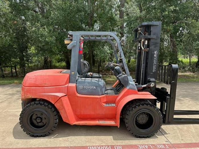 Used 2013 TOYOTA 7FDU70