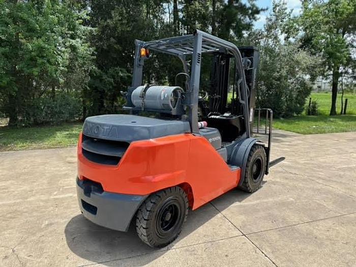 Used 2015 Toyota 8FGU45