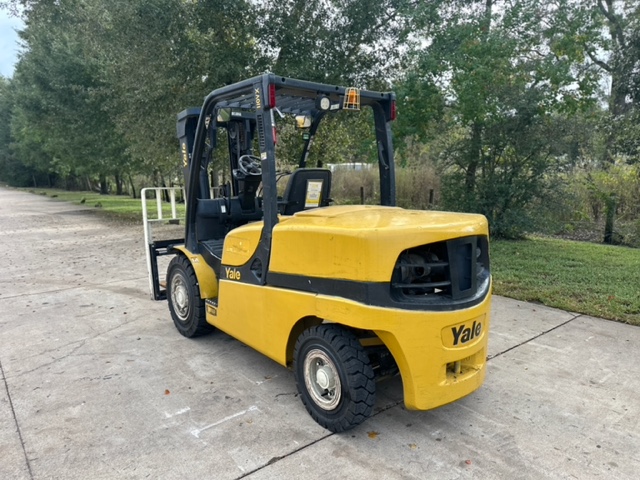 Used 2014 Yale GDP110VX