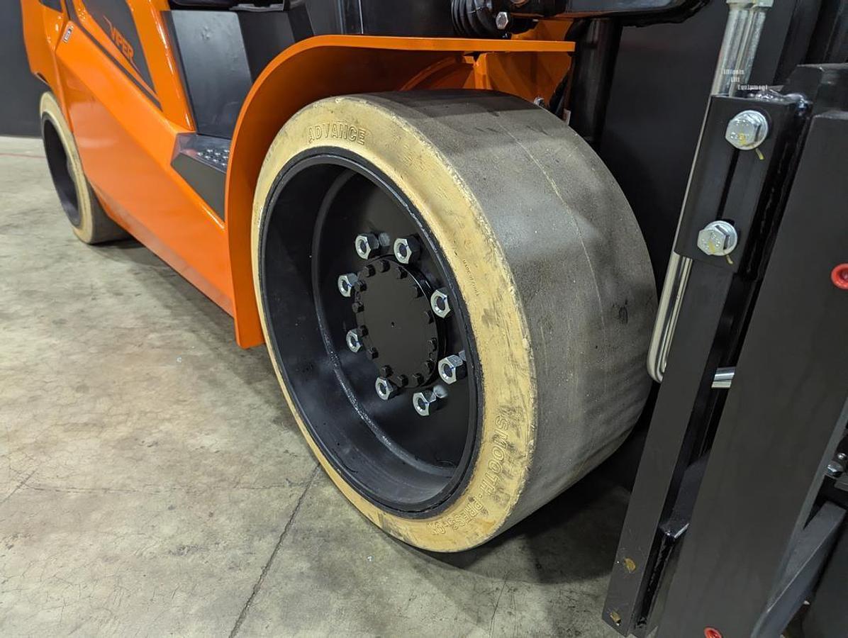 2027 VIPER FY70C