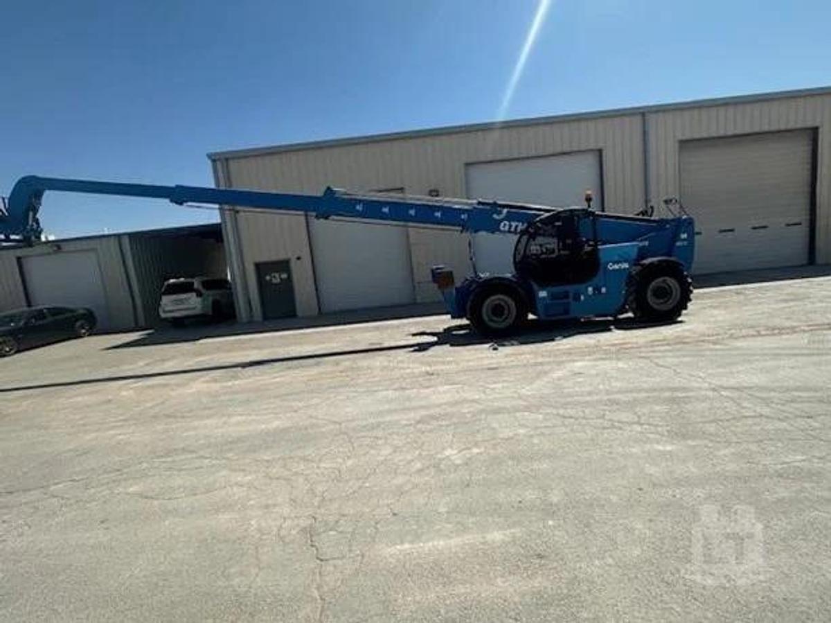 Used 2021 Genie GTH1256