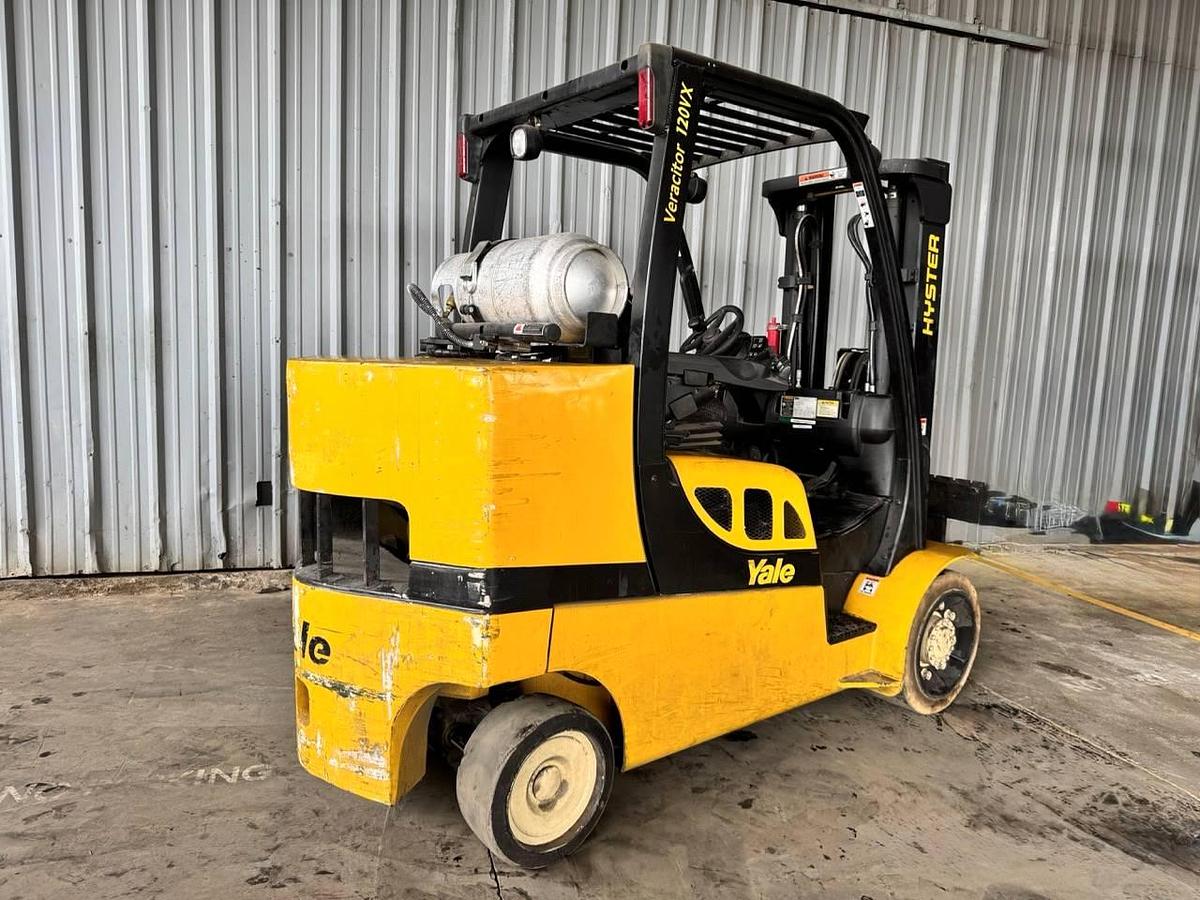 Used 2015 YALE GLC120VX W/ PAPER ROLL CLAMP