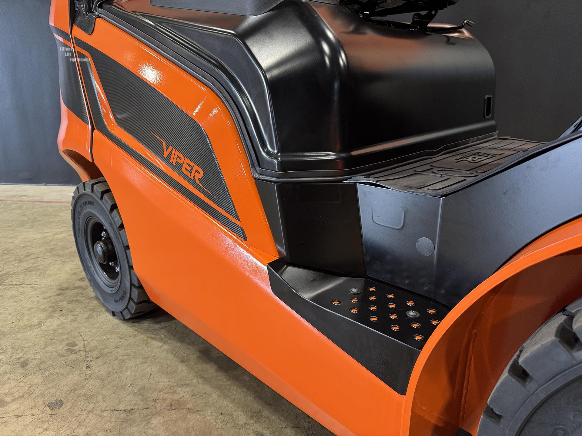 2027 VIPER FB25F