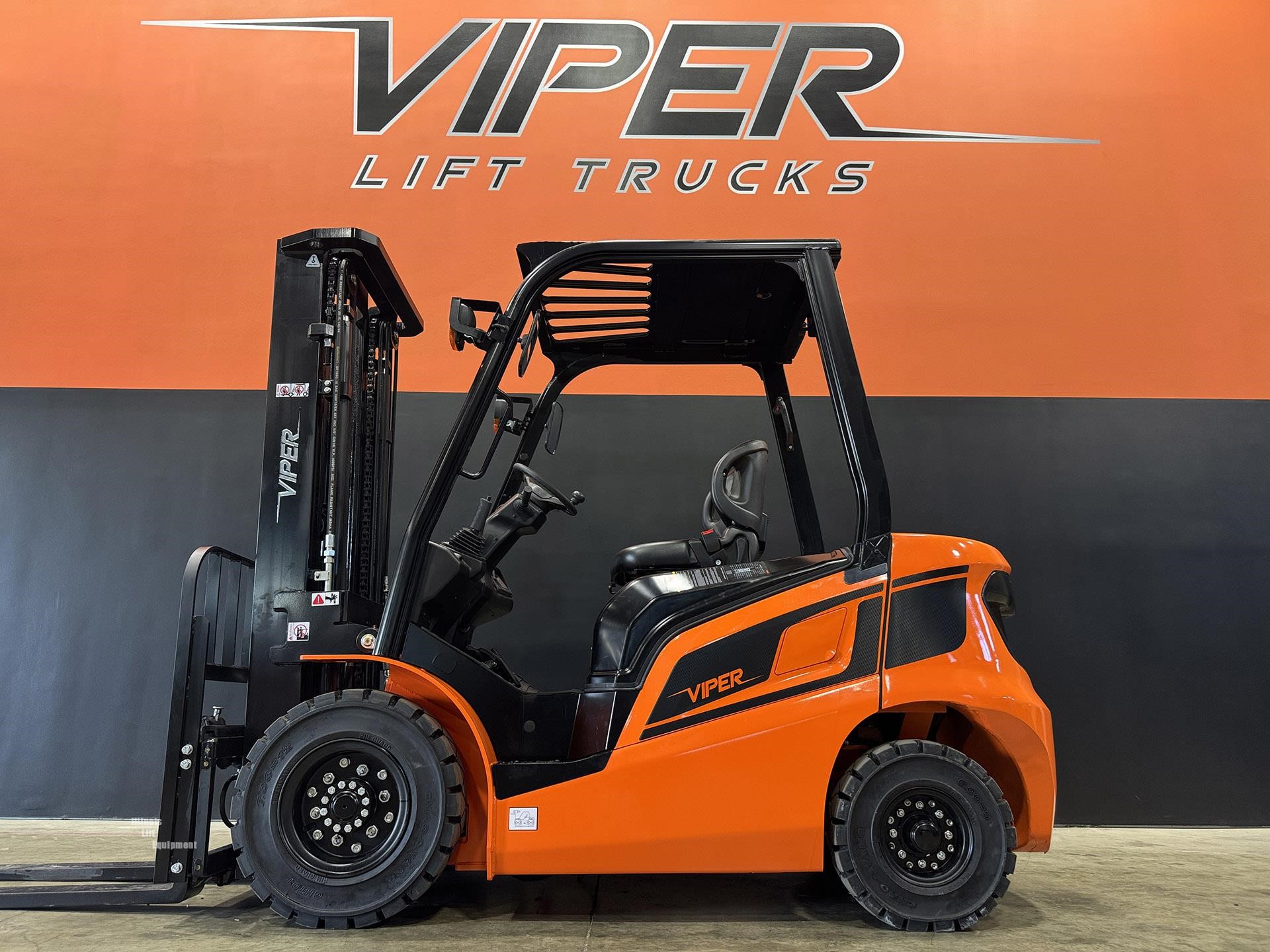 2027 VIPER FB25F