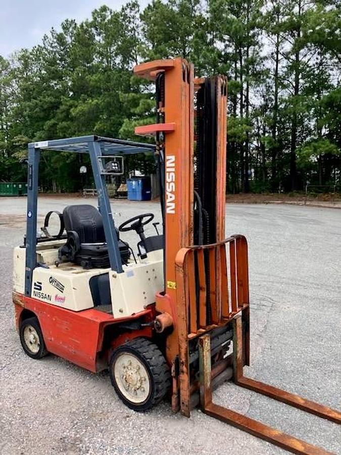 Used 2000 Nissan CUJO2A25PV