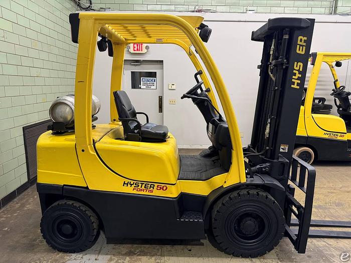 Refurbished RECONDITIONED 2010 Hyster H50FT