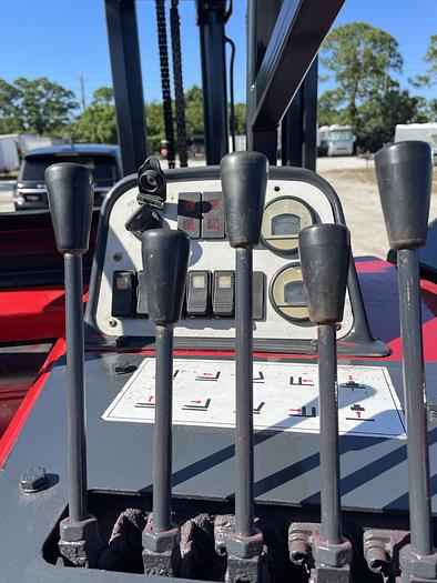 Used 2017 Moffett M8 Piggyback