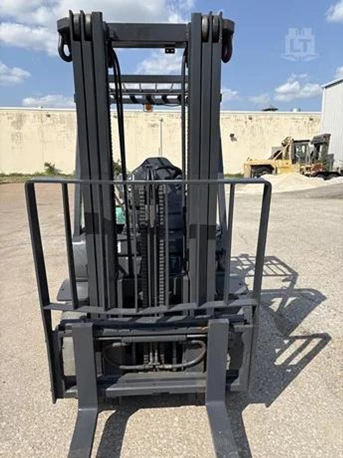 Refurbished 2013 Komatsu FG25T-16
