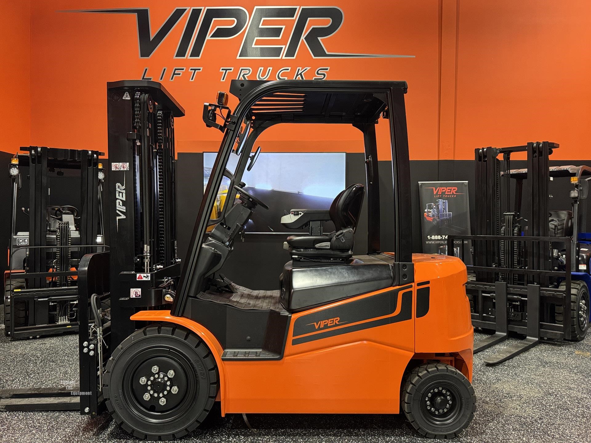 2027 VIPER FB35V