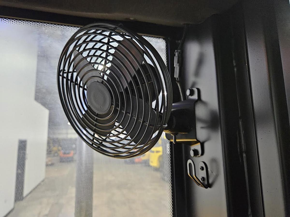 Refurbished 2021 Yale GDP155VX