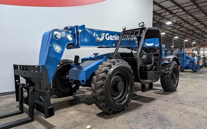 Used 2013 Genie GTH844