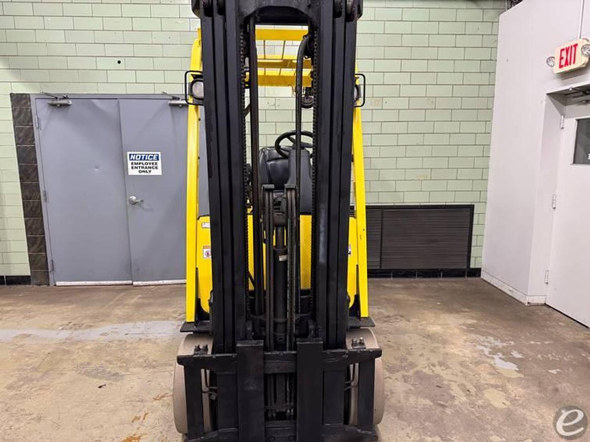 Used 2010 Hyster E65XN