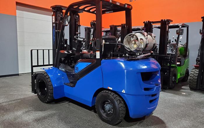 2023 Viper FY35