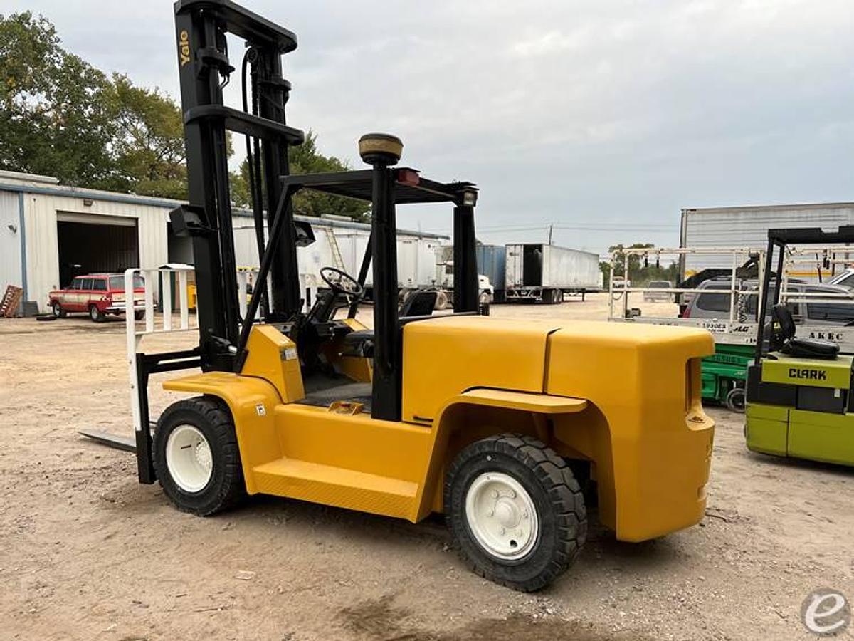 Used 2005 Yale GDP155