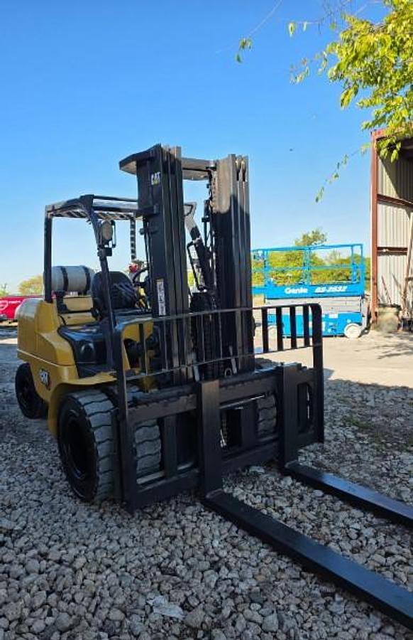 Refurbished 2012 CAT P12000