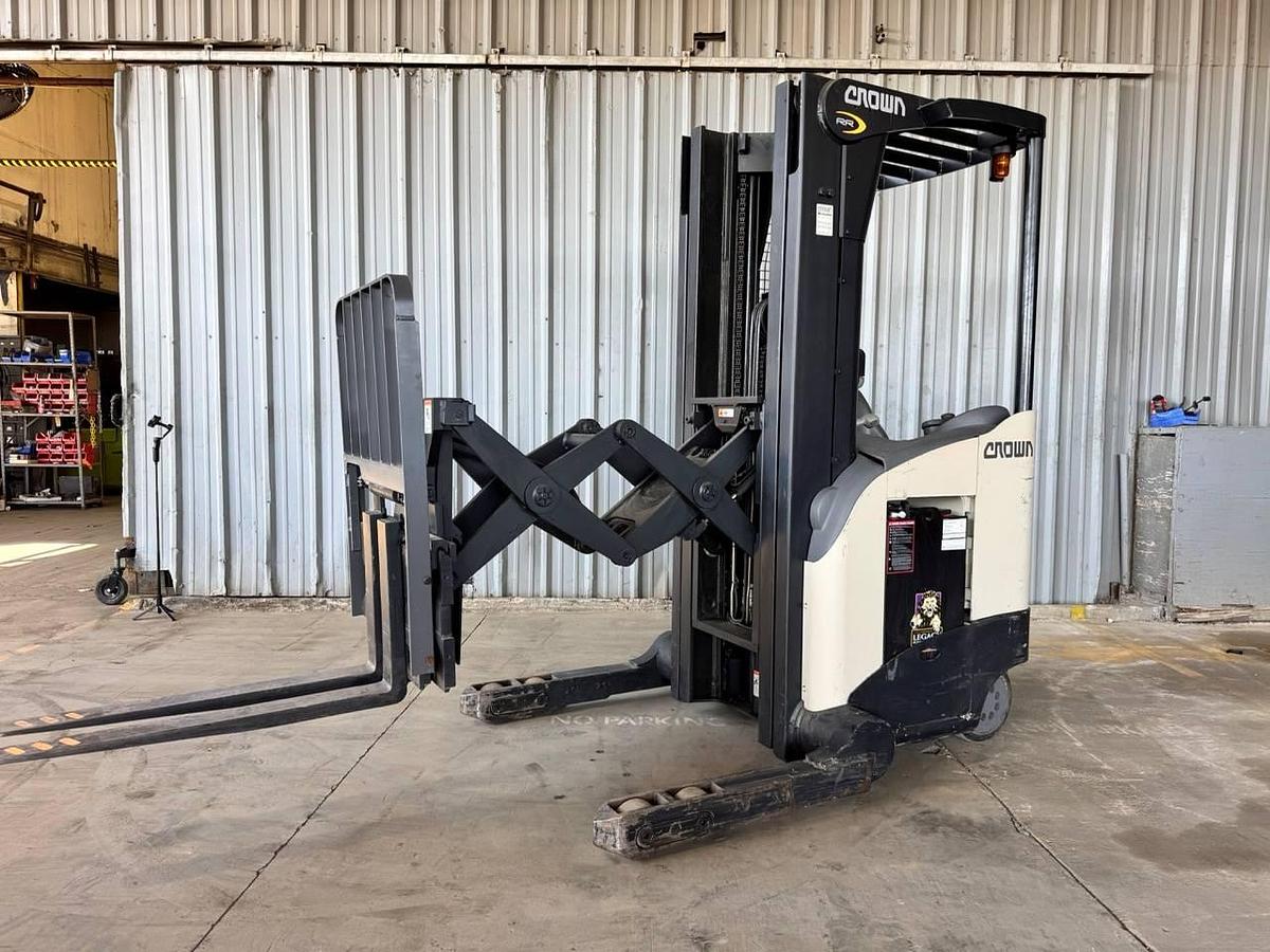 Used 2007 Crown RD5225-30