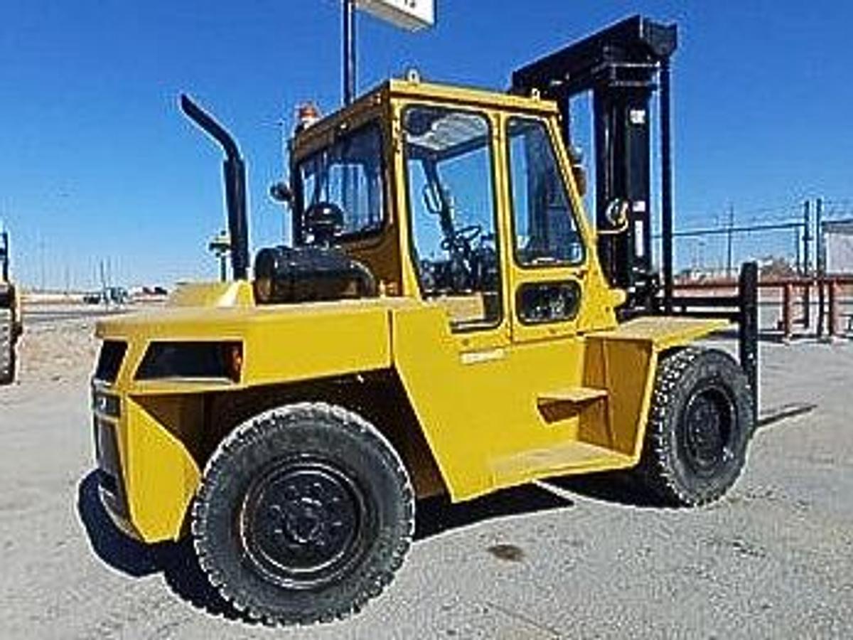 Used 1995 CAT DP90