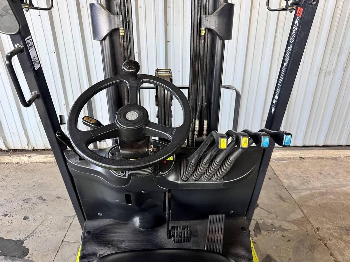 Used 2015 Clark TMX15