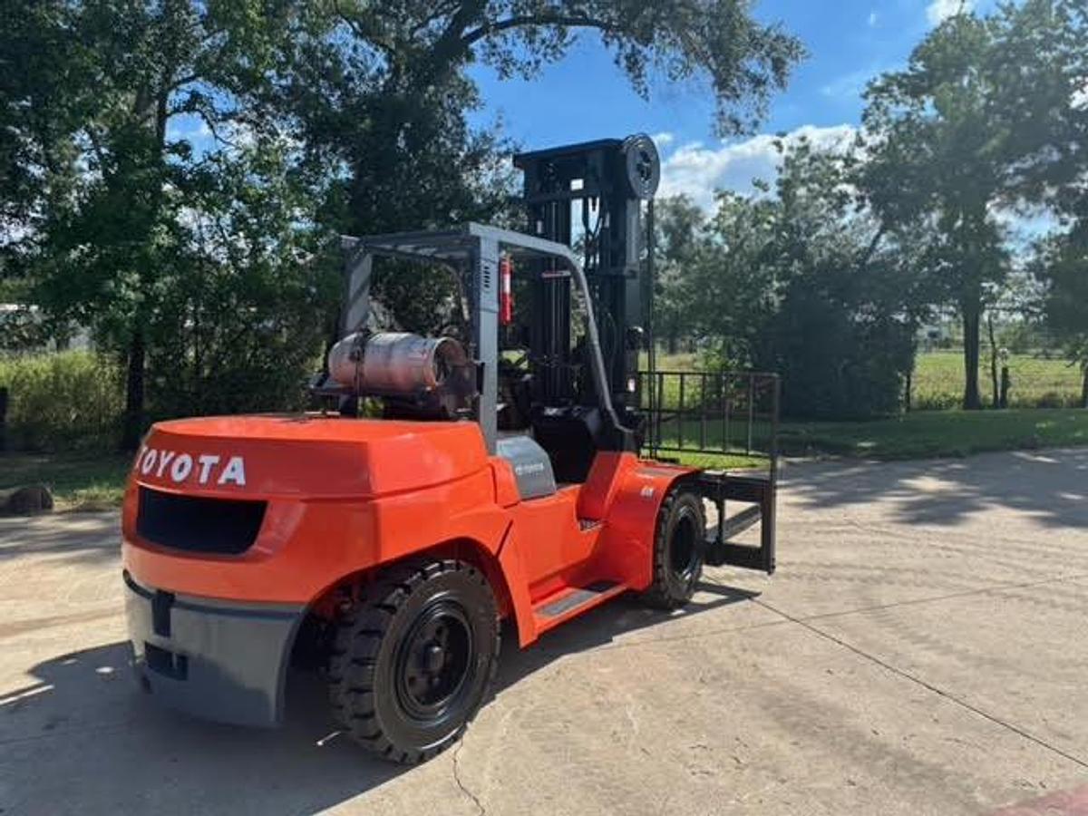 Used 2007 TOYOTA  7FGU80 (17,500 lbs. Capacity)