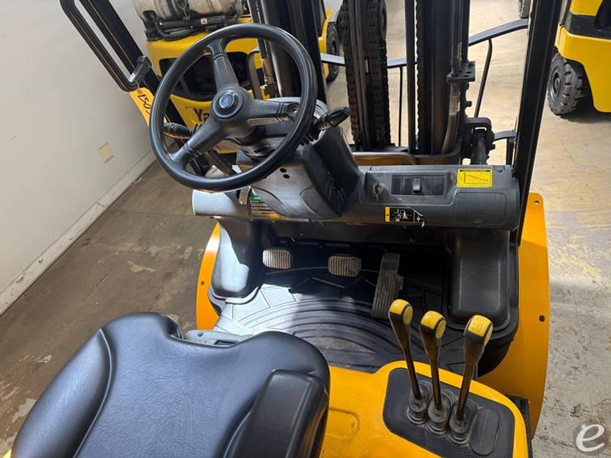 Used 2019 Hyundai 33L-7A