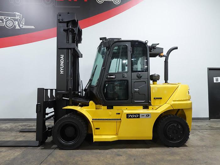 Used 2019 Hyundai 70D-9